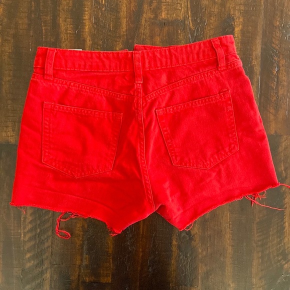 H&M Red Shorts - Picture 3 of 10